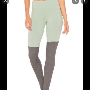 Alo Yoga Goddess Leggings Sage and Stormy Heather